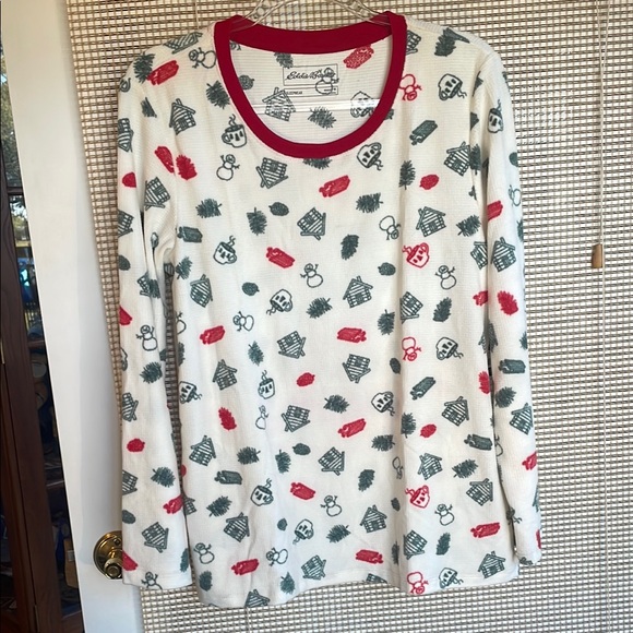 Eddie Bauer Pajamas - White with Red and Green Print - Picture 2 of 6